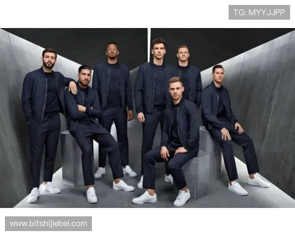 德国国家足球队在世界杯期间穿着西装亮相，照片背后隐藏的团队精神与职业素养分析